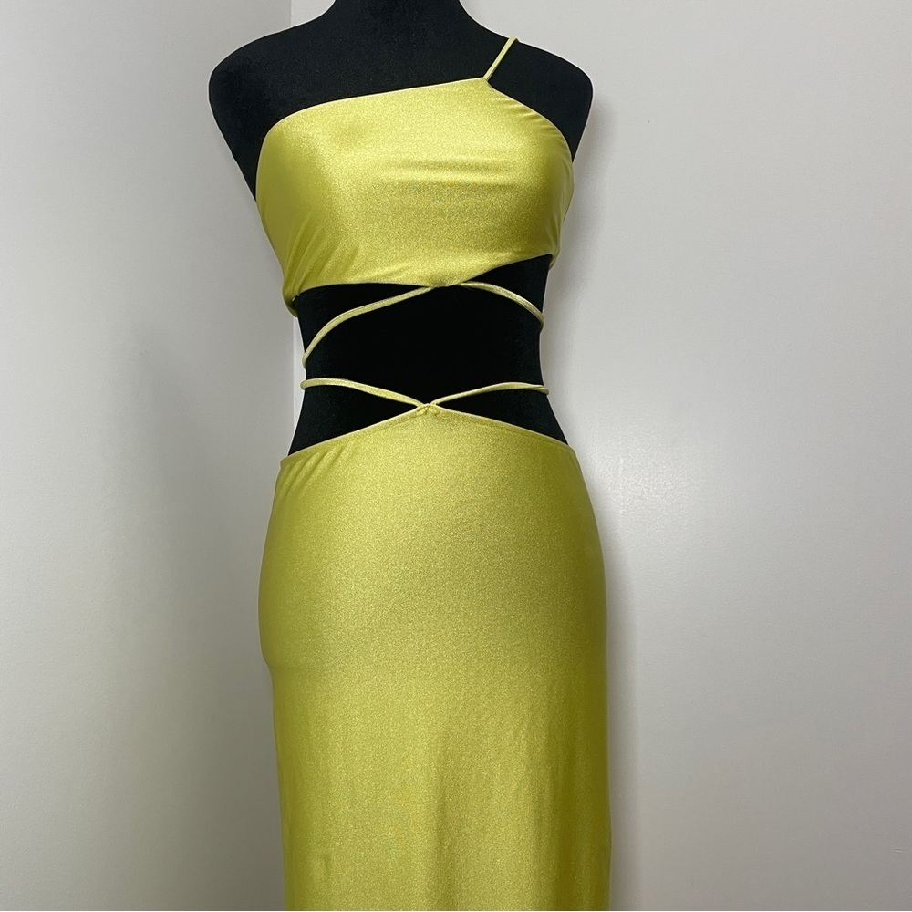 NEW! Baobab- Cala Set in Grasshopper Green Size Medium Resortwear Skirt Set - Picture 3 of 15